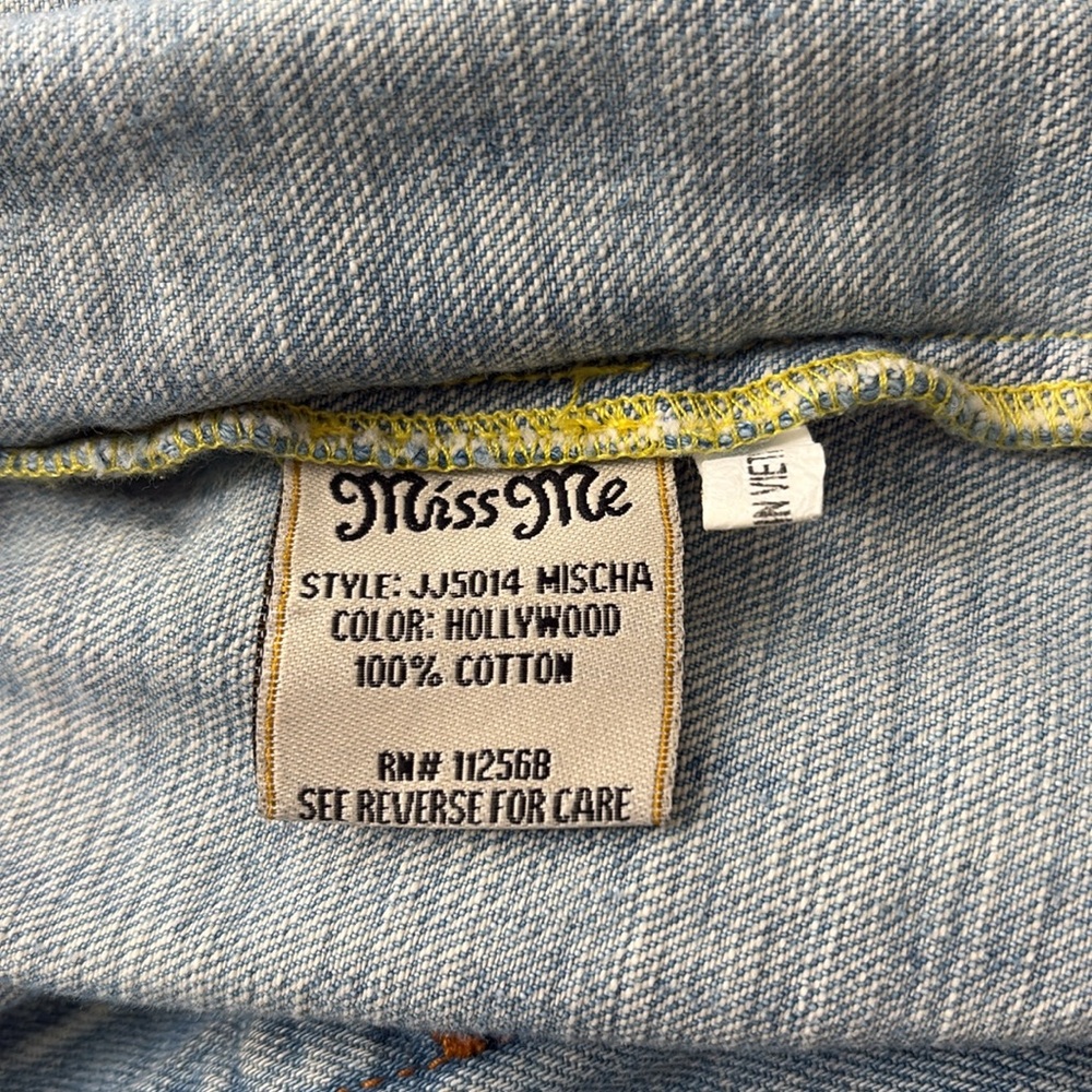 Miss Me Women's Light Blue Denim Jacket - Picture 6 of 6